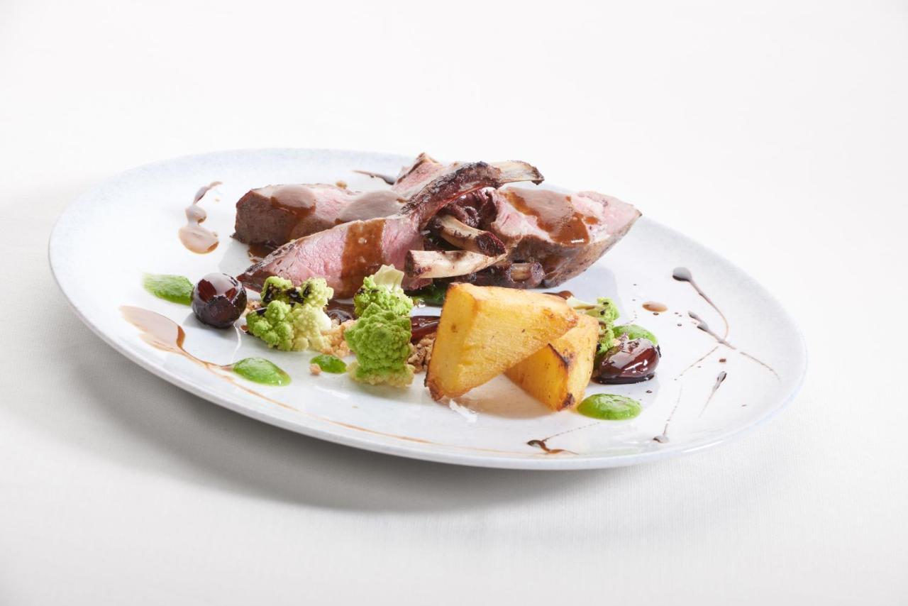 Hotel Ristorante Sogno San Felice del Benaco Bagian luar foto