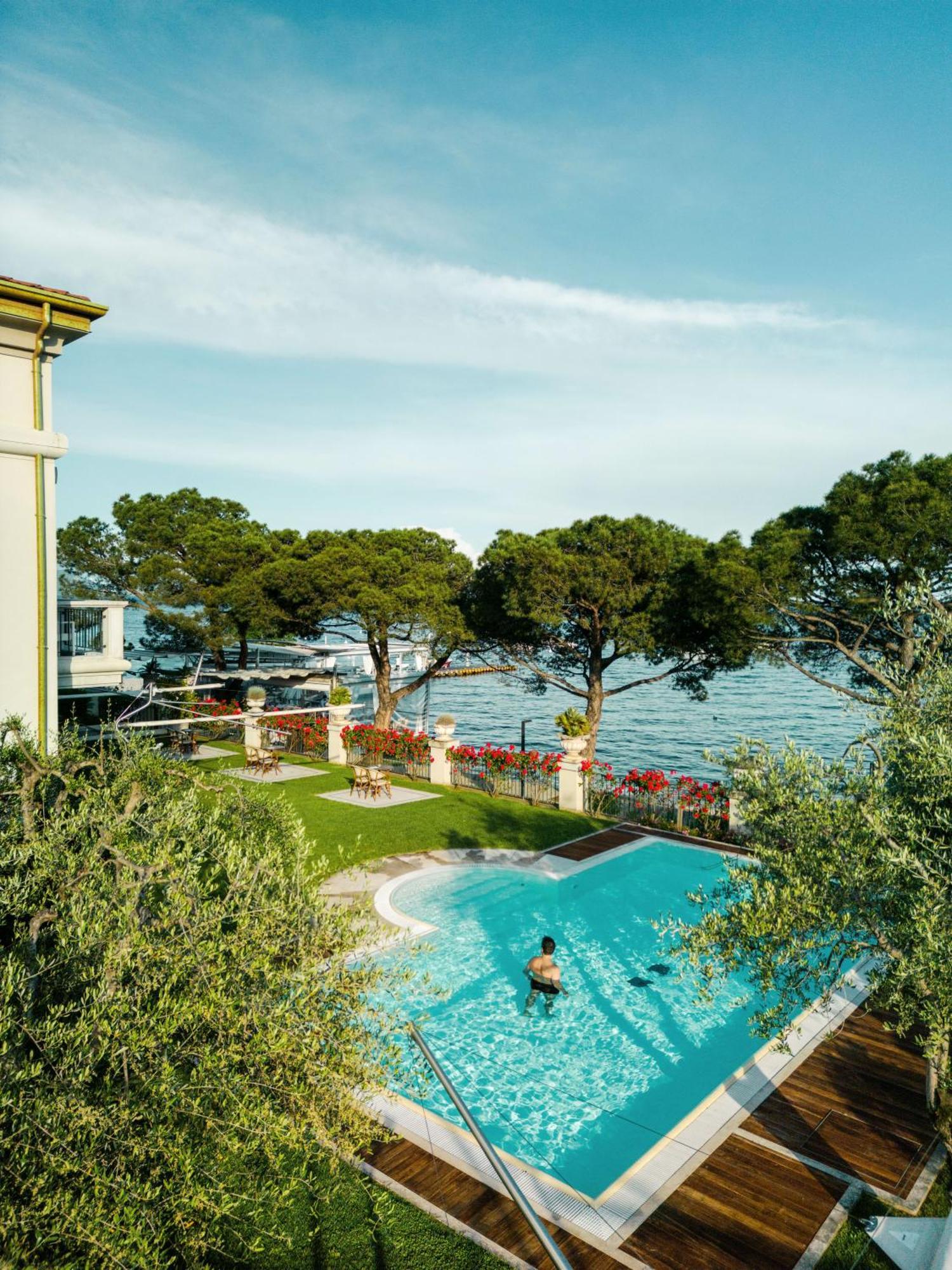 Hotel Ristorante Sogno San Felice del Benaco Bagian luar foto