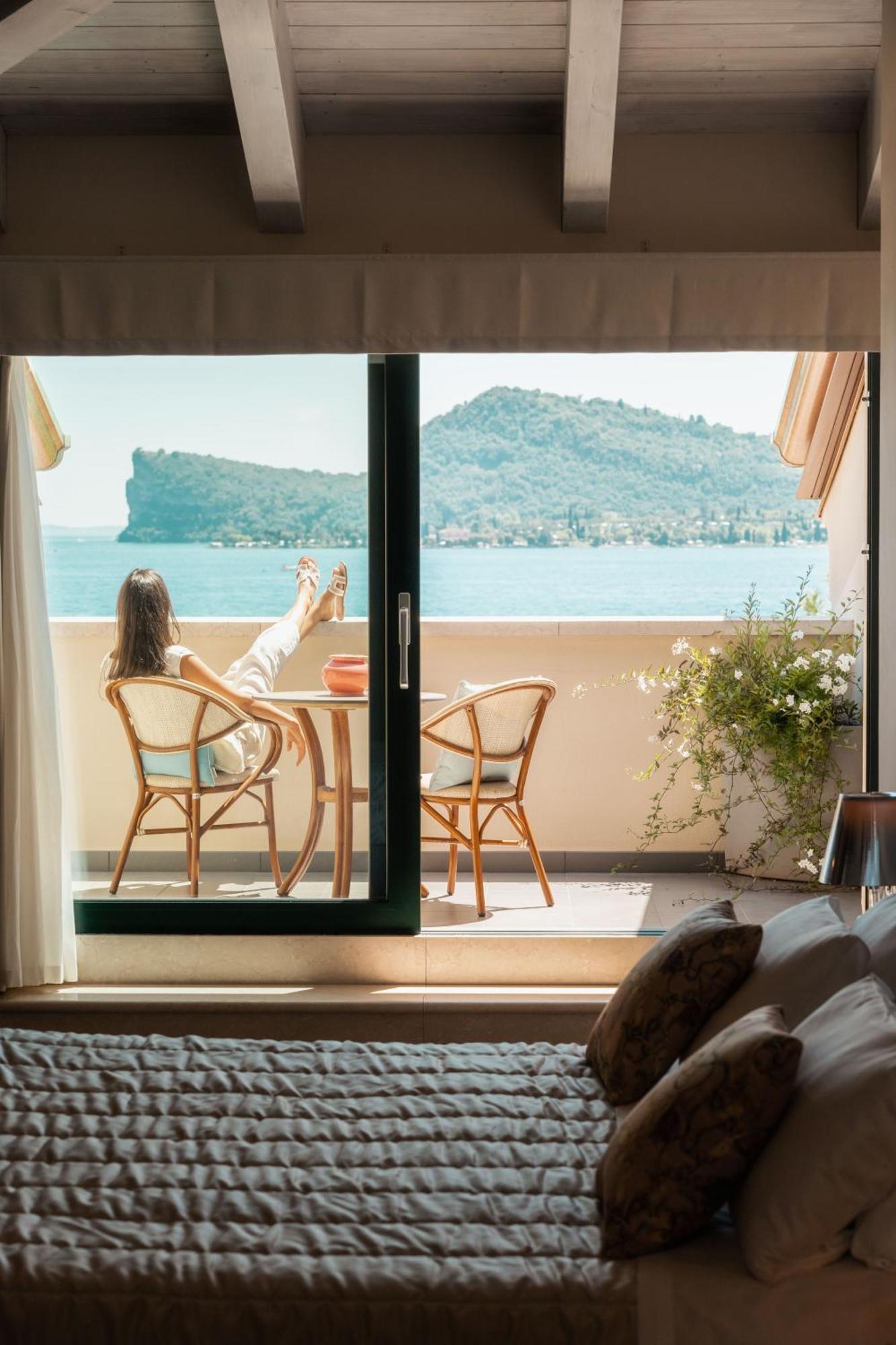 Hotel Ristorante Sogno San Felice del Benaco Bagian luar foto